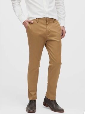 Men’s Size 33x34 | Banana Republic Aiden Slim Fit Chino Pants Khaki Tan